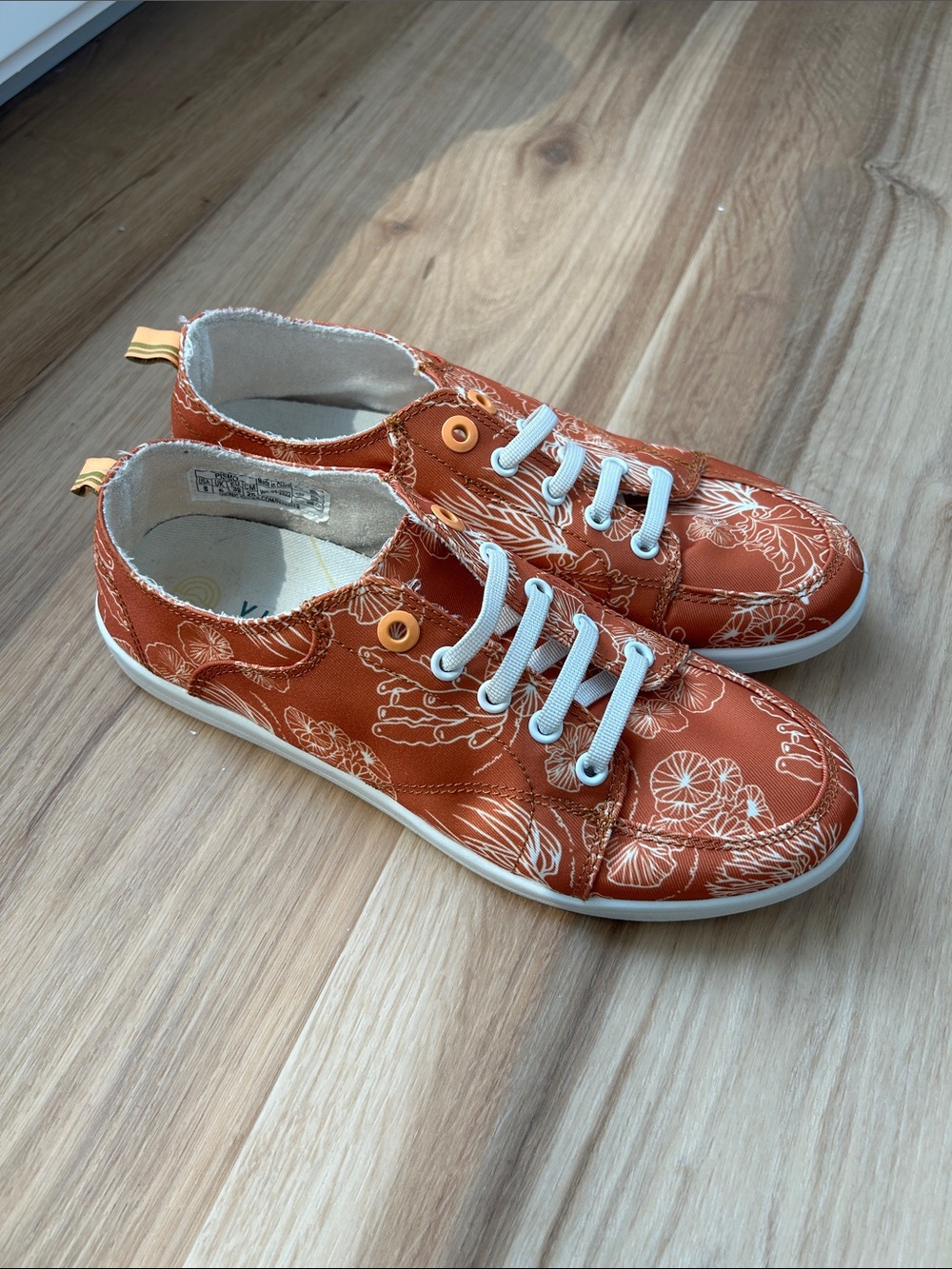 Vionic Beach Orange Pismo Starfish Coral Print Slip On Sneakers 8